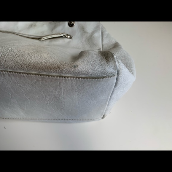 Innue Italian leather white snakeskin tote bag - Picture 8 of 16